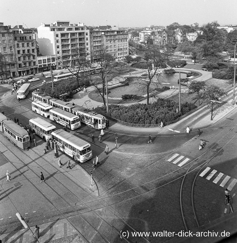 Auf dem Ebertplatz 1958