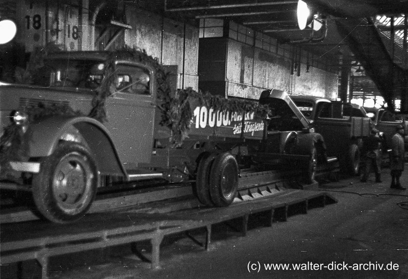 Jubiläum bei Ford 1949