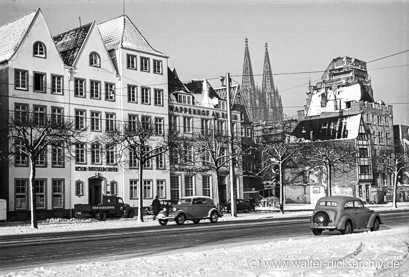 Am Rheinufer im Winter 1950