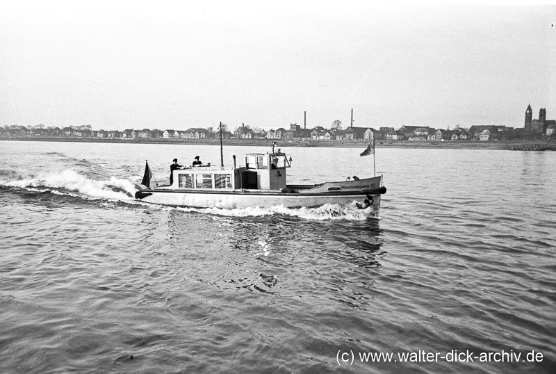 Wasserschutzpolizeiboot auf dem Rhein 1950