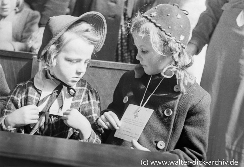 Abreise von Kölner Kindern in die Schweiz 1947