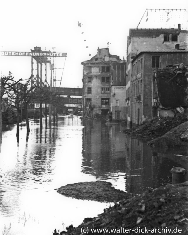 WDA173-019 Bau der Deutzer Brücke