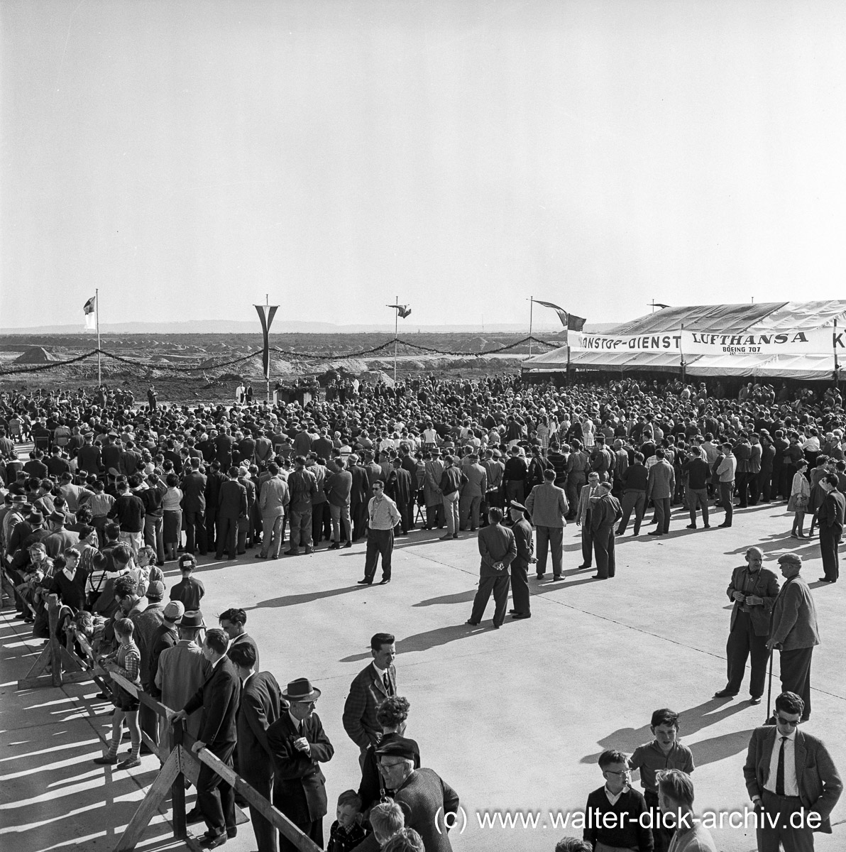 Eröffnungsfeierlichkeiten neue Startbahn 1961