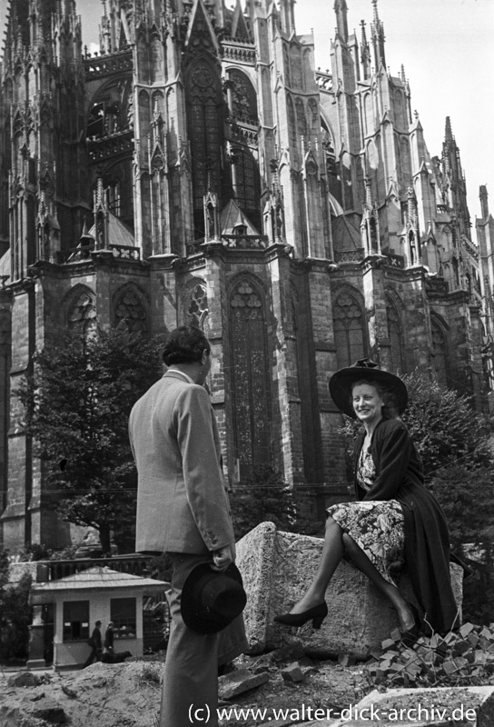 Neueste Mode am Kölner Dom