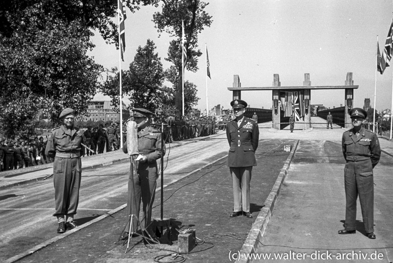 Eröffnung der Patton Brücke 1946