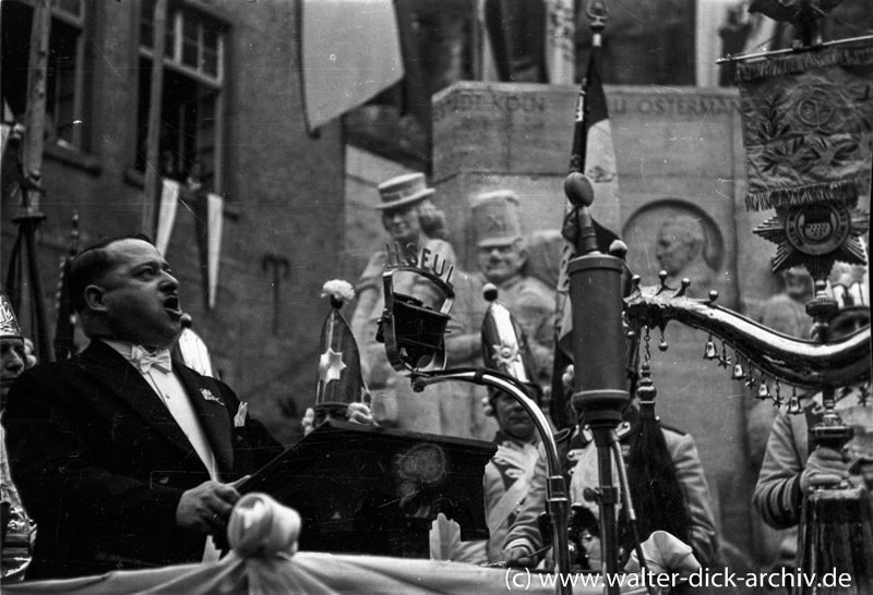 Thomas Liessem bei der Einweihung des Ostermannbrunnens 1939