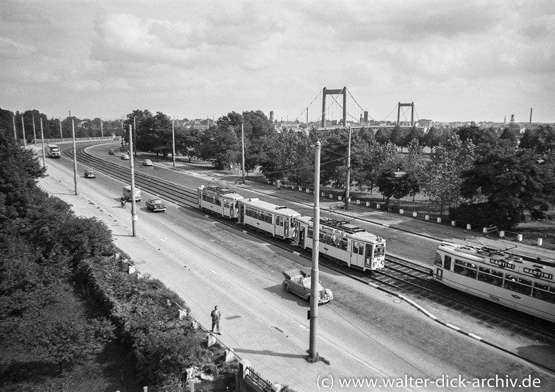 Richtung Mülheimer Brücke