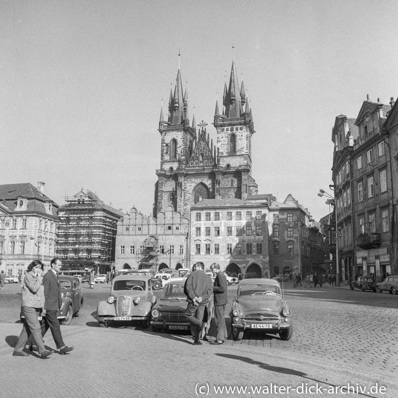 Prag-Altstädter Ring und Theinkirche 1965