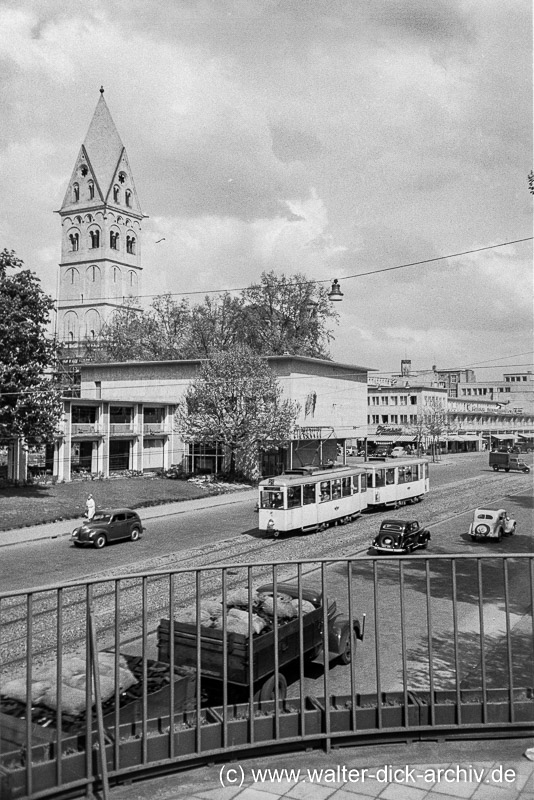Auf der Hahnenstraße 1952