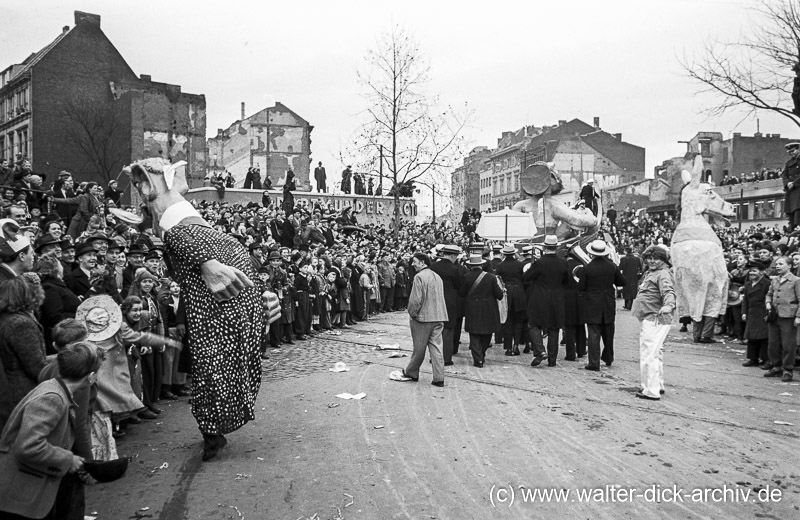 Rosenmontagszug 1951