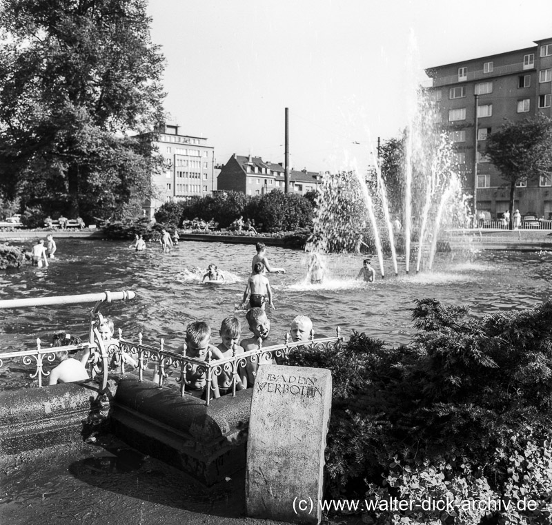 Brunnen auf dem Ebertplatz 1964