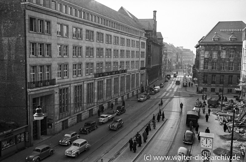 Im Kölner Bankenviertel 1951