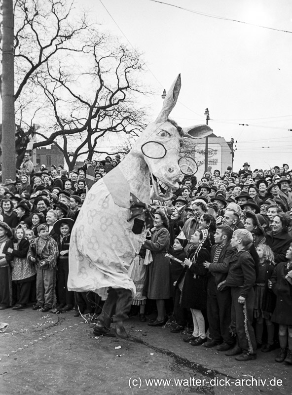 Rosenmontagszug 1951