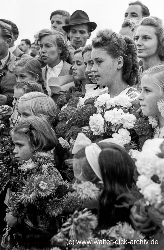 Eröffnung der Mülheimer Brücke 1951