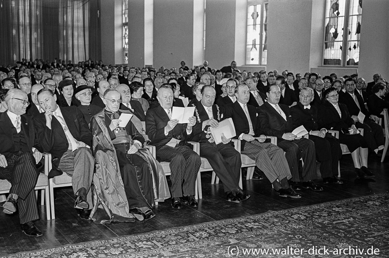 Bei einem Festakt im Gürzenich 1955