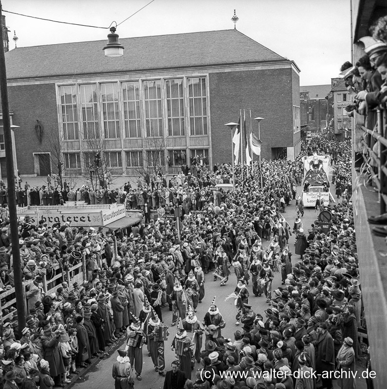 Rosenmontagszug 1956