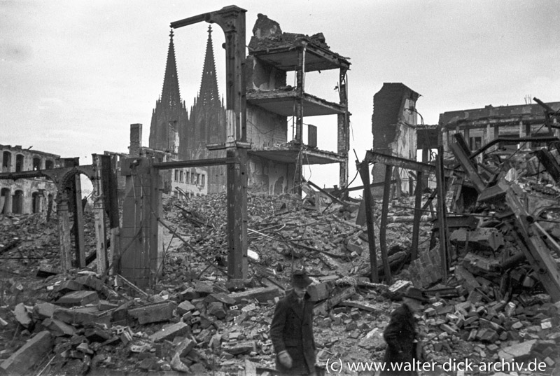 Mahnmale der Zerstörung