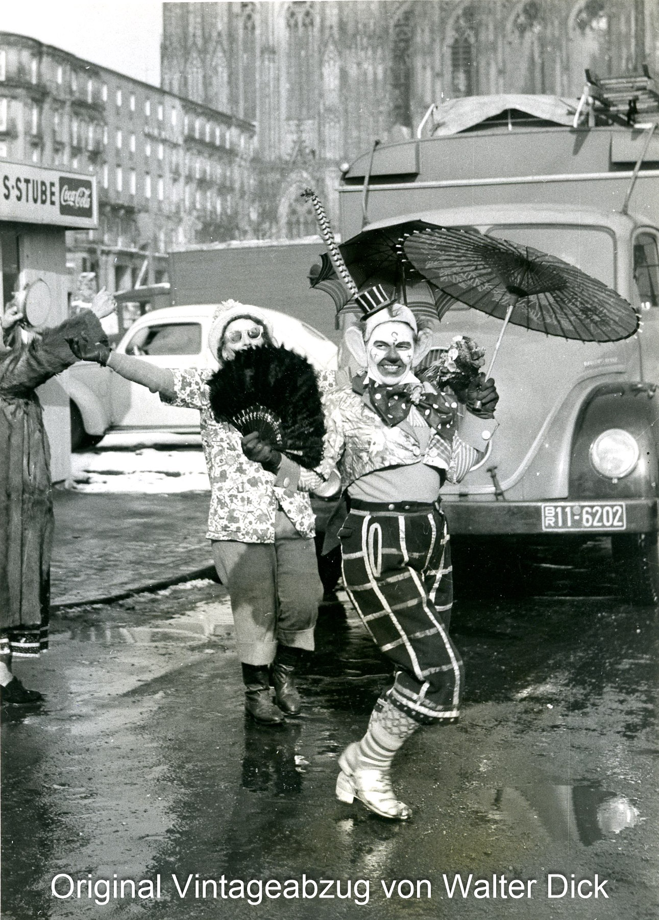 Straßenkarneval 1950er Jahre in Köln Weiberfastnacht