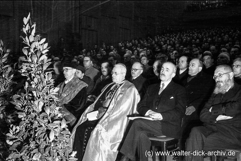 Eröffnung der Universität 1945