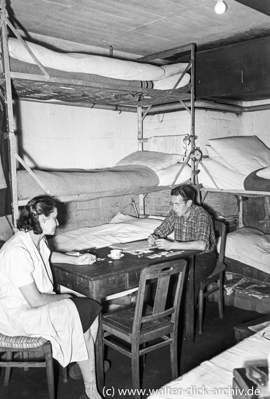 Notunterkunft im Bunker 1951
