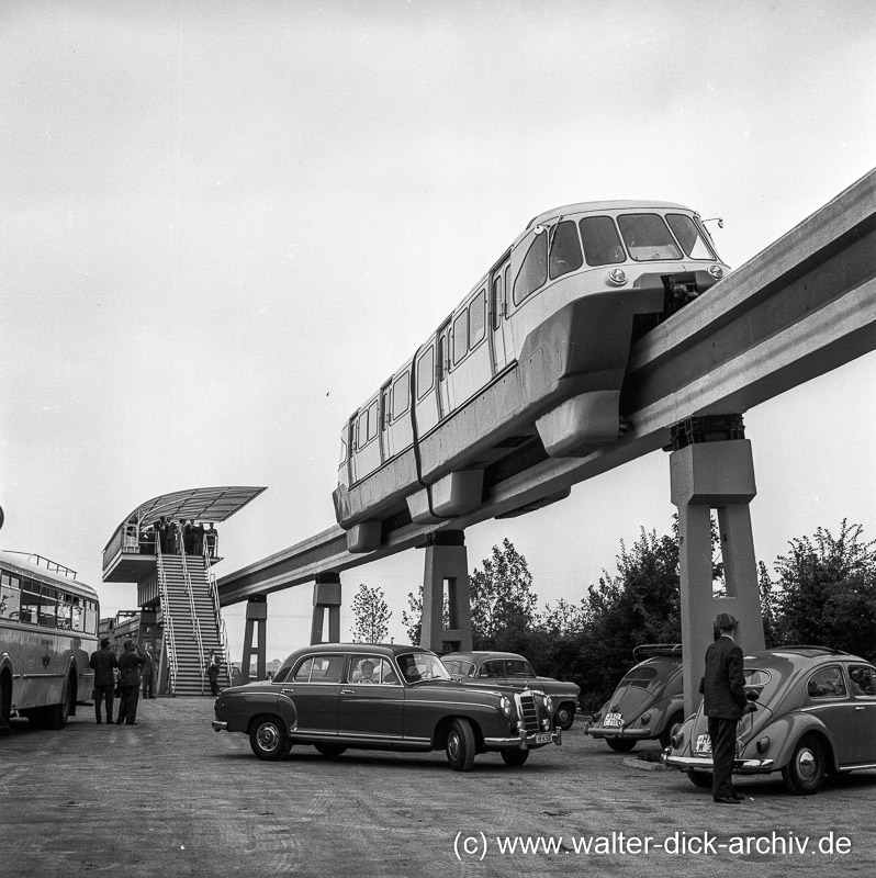 Abfahrt vom Bahnhof der ALWEG Bahn 1957