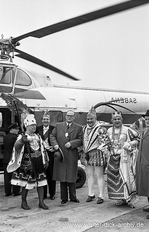 Das Dreigestirn auf dem Heliport 1954