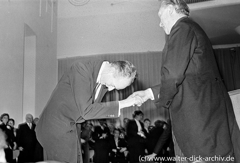 Konrad Adenauer und Günther Wand 1955