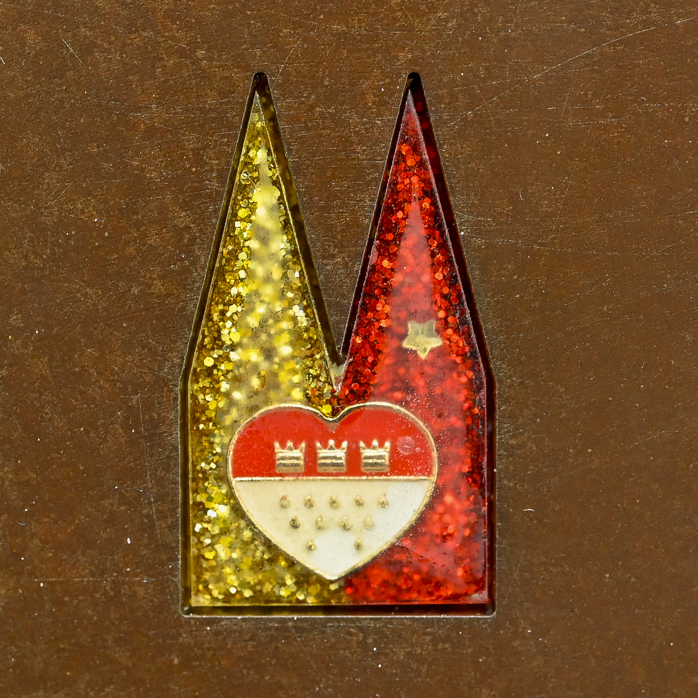 Dom Einsatz - Epoxidharz rot-gold mit Köln-Wappen