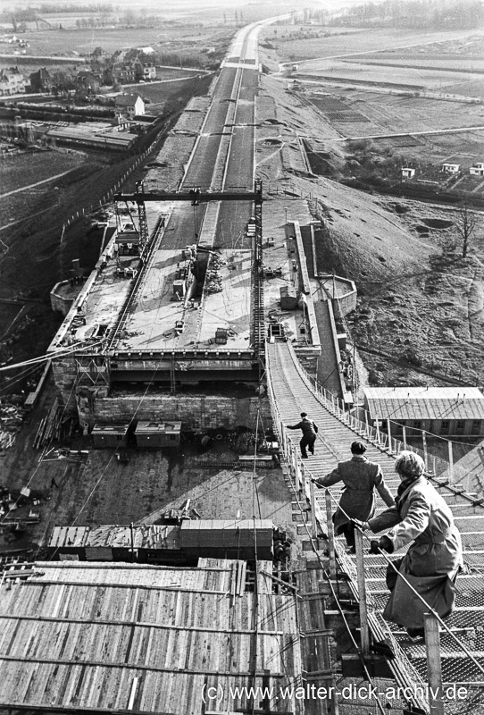 Wiederaufbau der Rodenkirchener Brücke 1953
