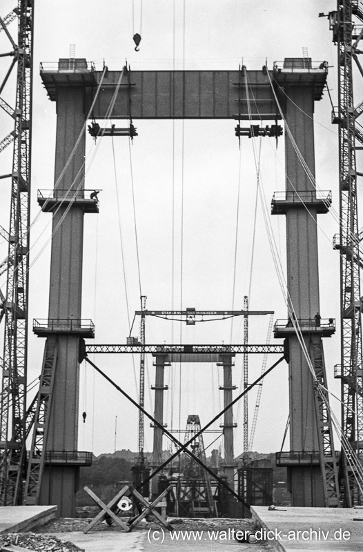WDA474-03 Bau der Mülheimer Brücke 1949