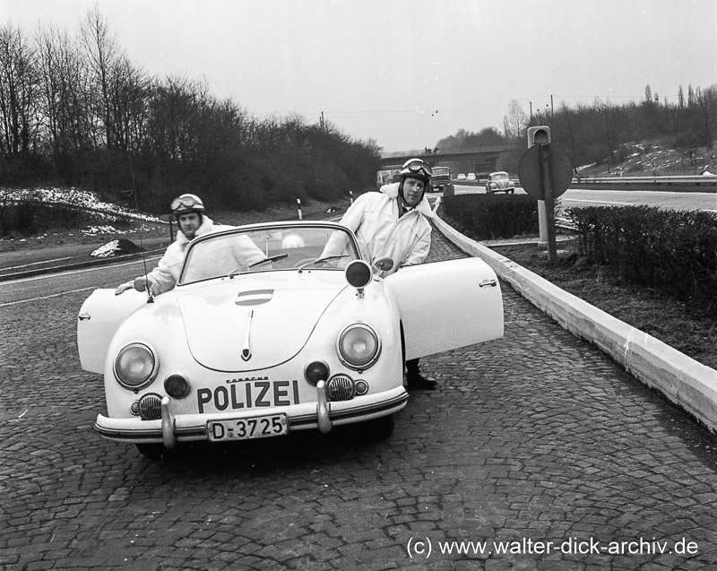 Porsche für die Autobahnpolizei 1960