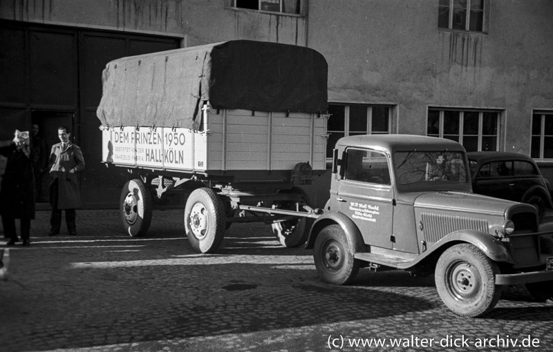 Bagagewagen für den Karneval