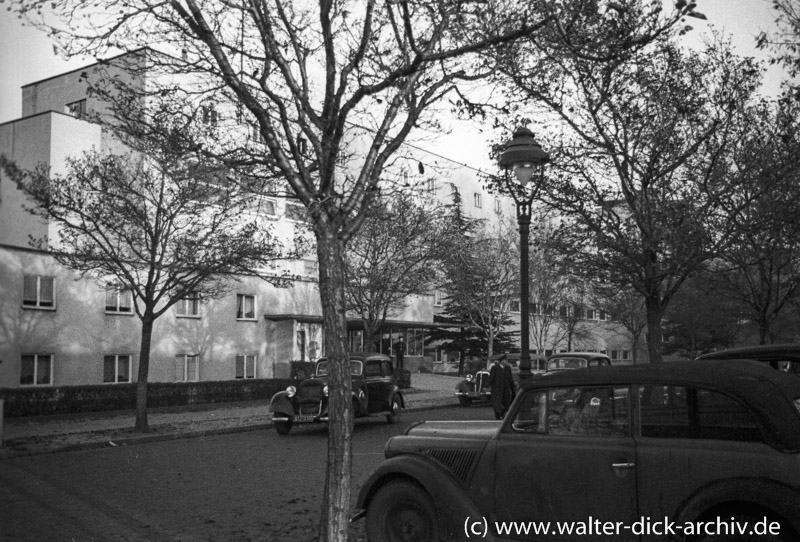 Am Bundeshaus in Bonn 1948