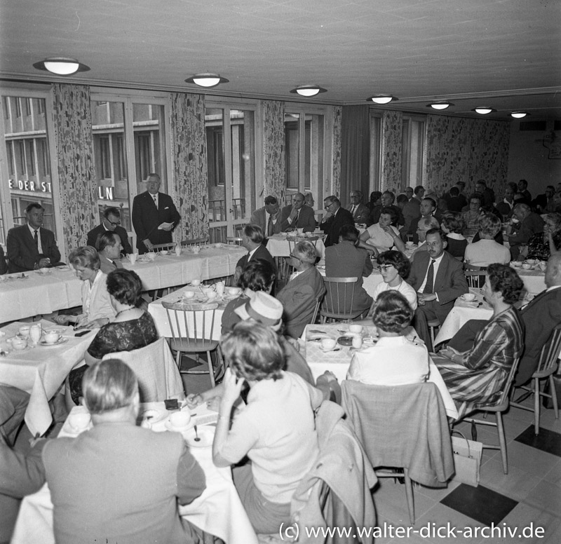 Lehrertreffen zum Schulsparen 1965