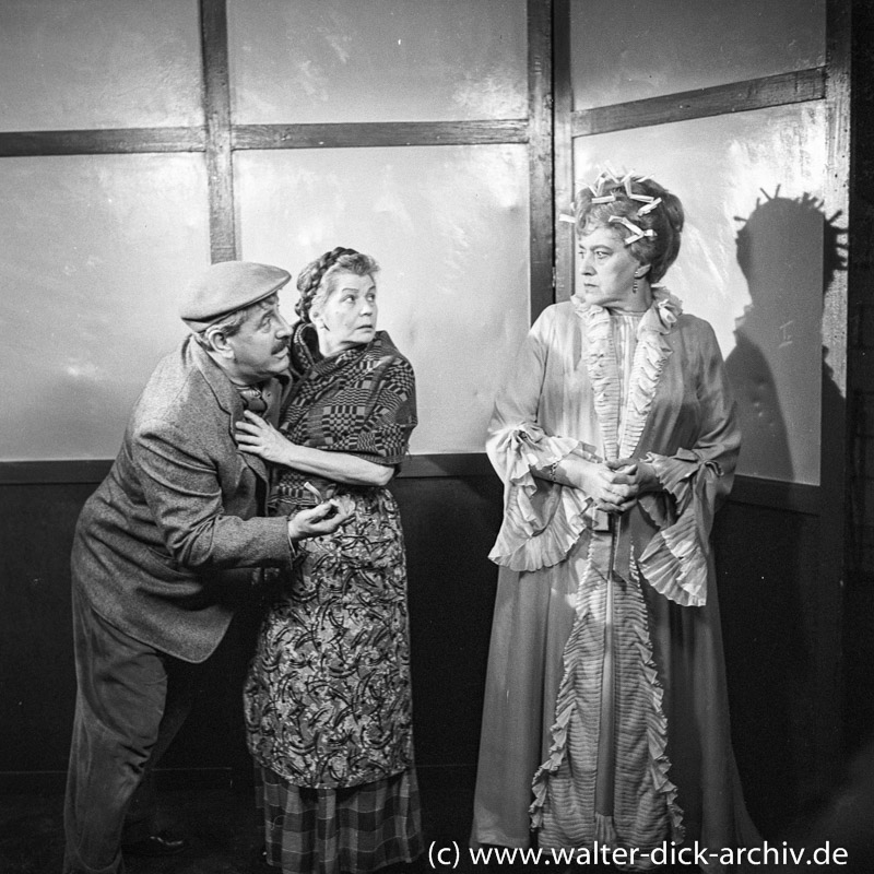 Millowitsch Theater "Im Nachtjackenviertel" 1958