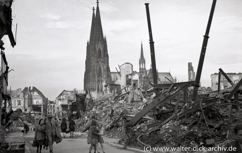 Auf der Hohe Straße 1947