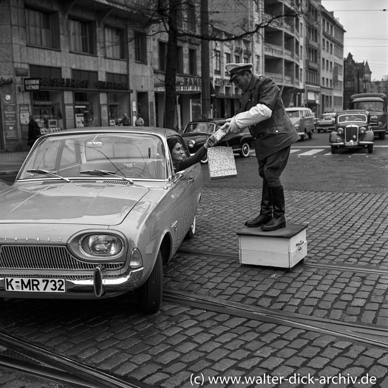 Dankeschön an Kölner Verkehrspolizisten 1061