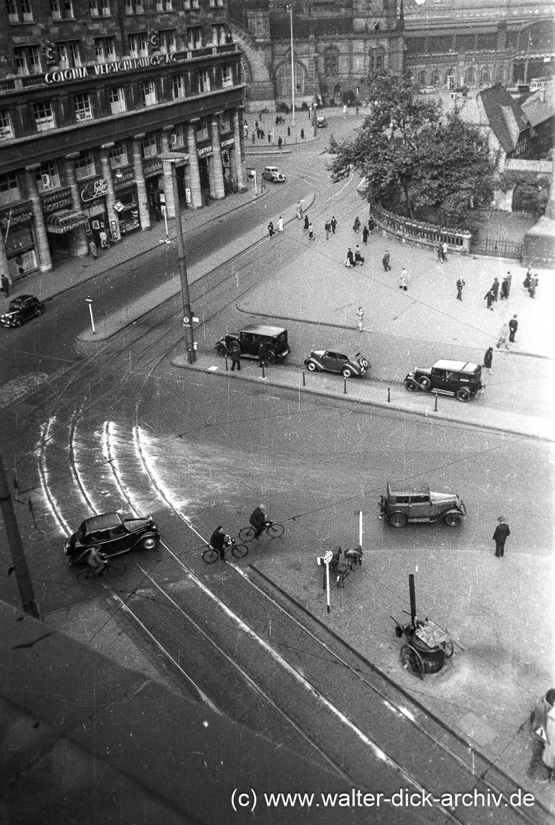 Deichmannhaus und Hauptbahnhof 1938